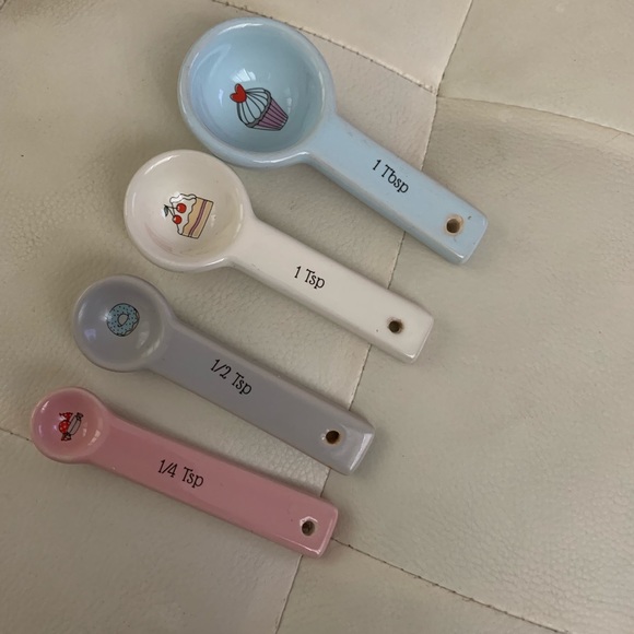 Anthropologie Kitchen Measuring Spoons Set Of 4 Poshmark